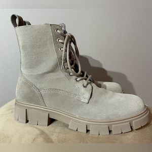 Blondo Parker Waterproof Combat Boot size 10, mushroom suede